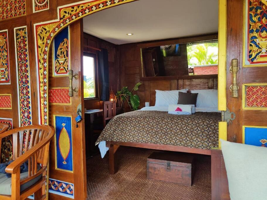 The Hidden Escapes Bingin- Sunset Rooftop Wood House With Ocean View & Private Kitchen أُلُواتو المظهر الخارجي الصورة